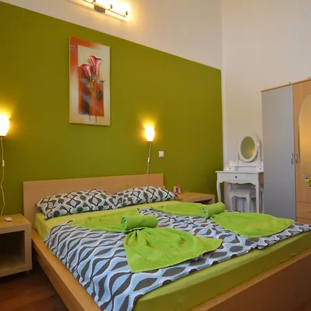 Exquisite Secluded With Pool * Kanfanar