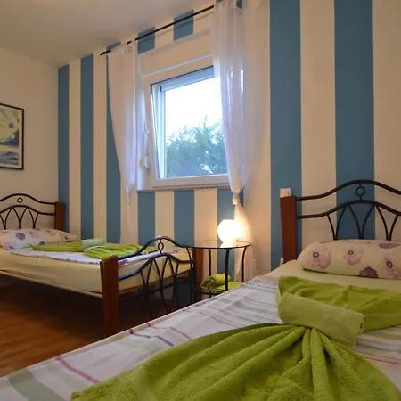 Villa Exquisite Secluded With Pool Kanfanar